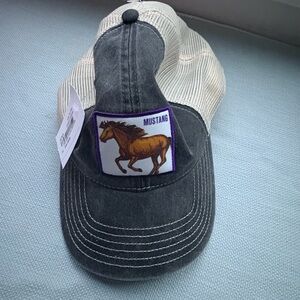 western mustangs hat
